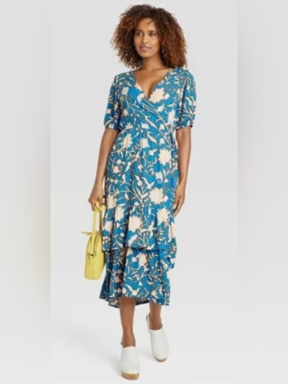 Knox Rose Wrap design 
with side-tie closure Blue Floral Dress Size:S
